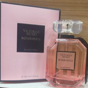 Bombshell Seduction Inspired Eau De Parfum (100ml) – Sensual Floral Fruity Women’s Fragrance