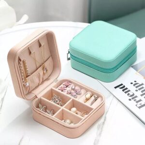 Mini Leather Jewelry Box – Compact & Stylish Storage for Rings, Earrings & Accessories